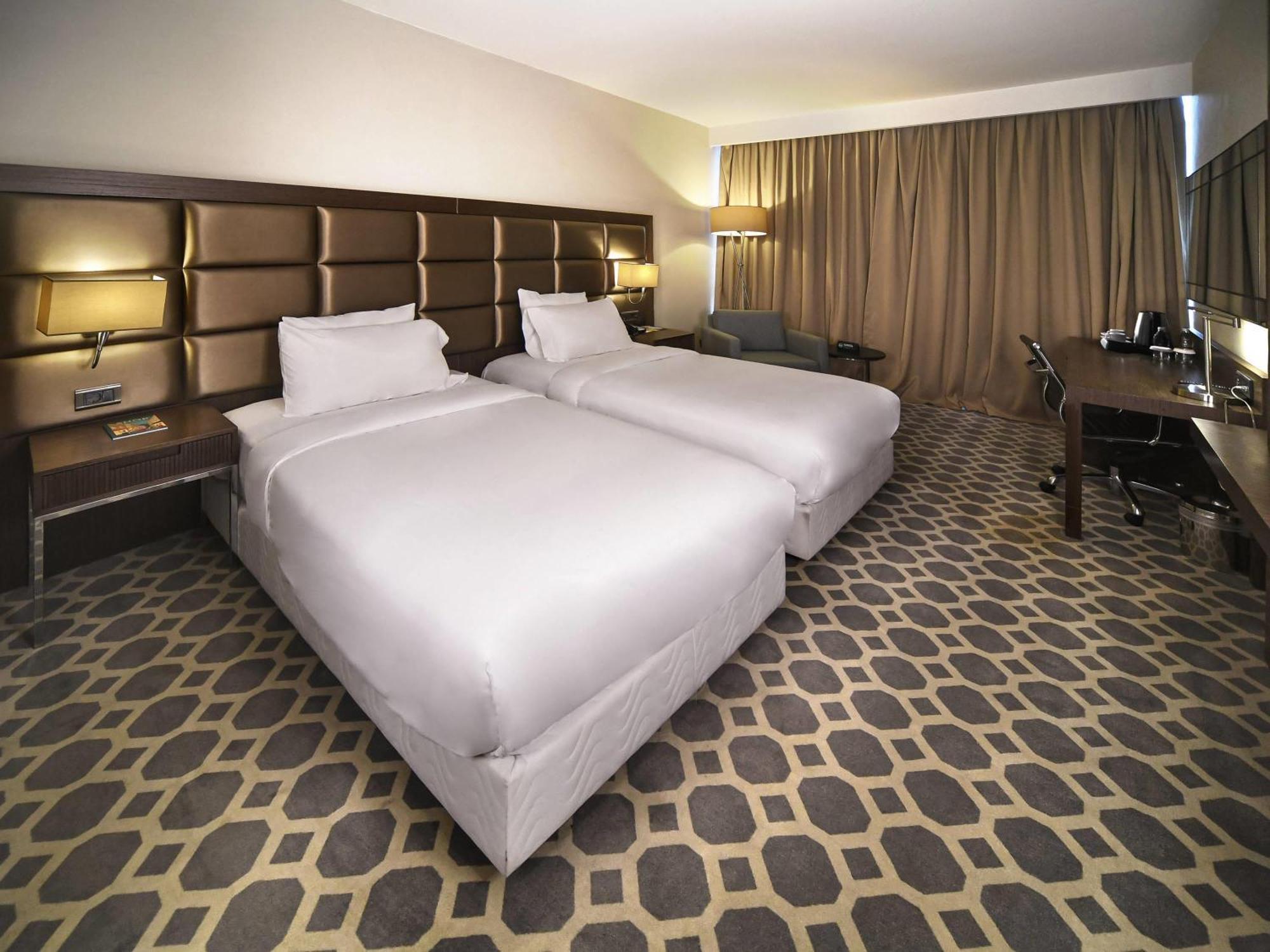 Mercure Istanbul West Hotel & Convention Center — الصور 1